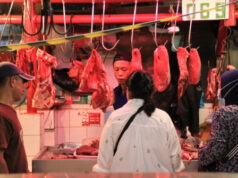 Omzet Penjualan Daging di Pasar Santa Merangkak Naik Jelang Lebaran