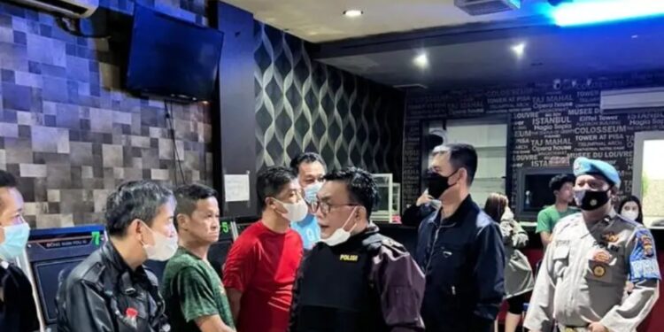 7d3b17f1a0804d4a74ea449518e6f63a-750x375