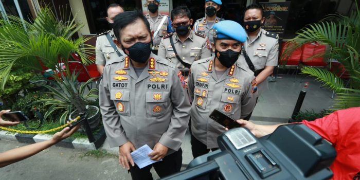 898a14e55c373fbe1ee48928eed72ead8cd9d280acee2756f004fa8b1abd2788.0