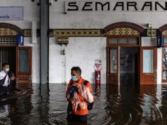 Akibat Hujan Sejak Rabu Malam Kota Semarang dilanda Banjir dan Longsor