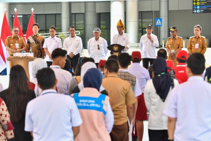 DSC_2926-1024x683 Presiden Jokowi meresmikan rehabilitasi dan rekonstruksi Bandara Mutiara Sis Al-Jufri di Palu, Jateng, Rabu (26/03/2024). (Foto: Humas Setkab/Jay) Read more: https://setkab.go.id/presiden-jokowi-resmikan-rehabilitasi-dan-rekonstruksi-bandara-mutiara-sis-al-jufri/