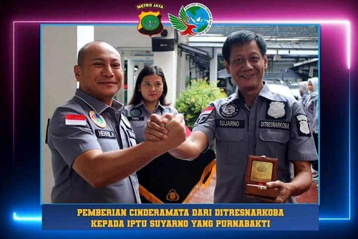 24 Tahun Mengabdi, Saat Purna Bhakti IPTU Suyarno Dapatkan Penghargaan