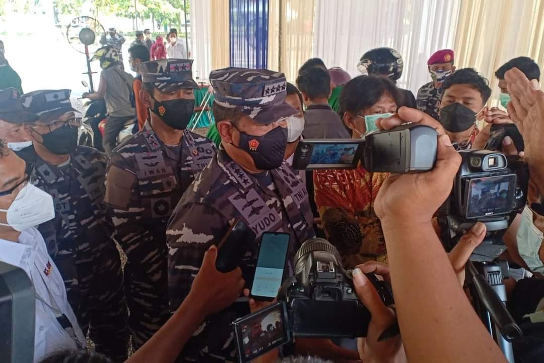 Pangkoarmada II Dampingi Kasal Sebagai Pembicara Dalam Rakernas BEM SI di UMY