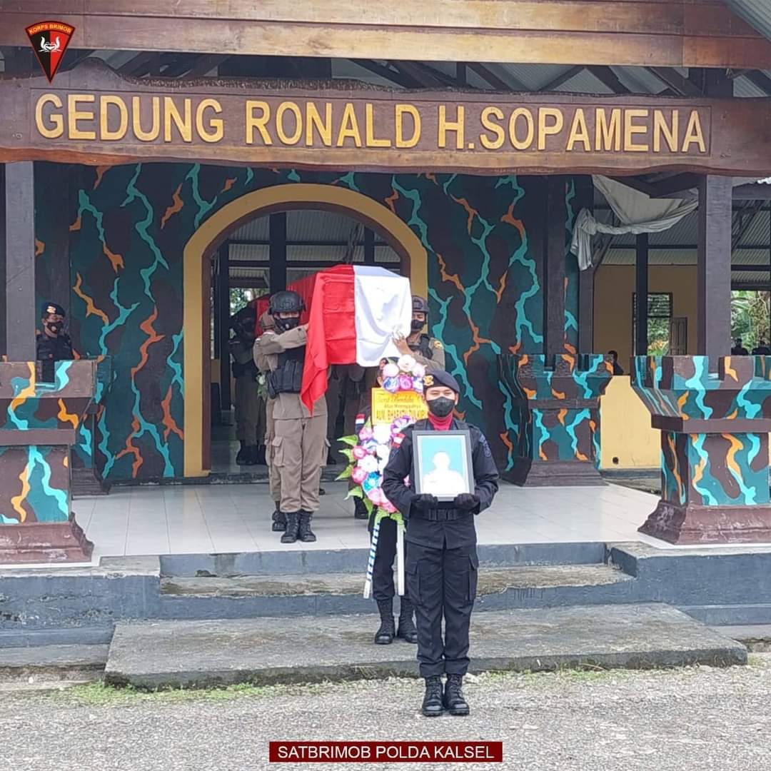 Upacara Pemberangkatan Jenazah Alm Bharatu Zulkipli Dan Bharatu Supian