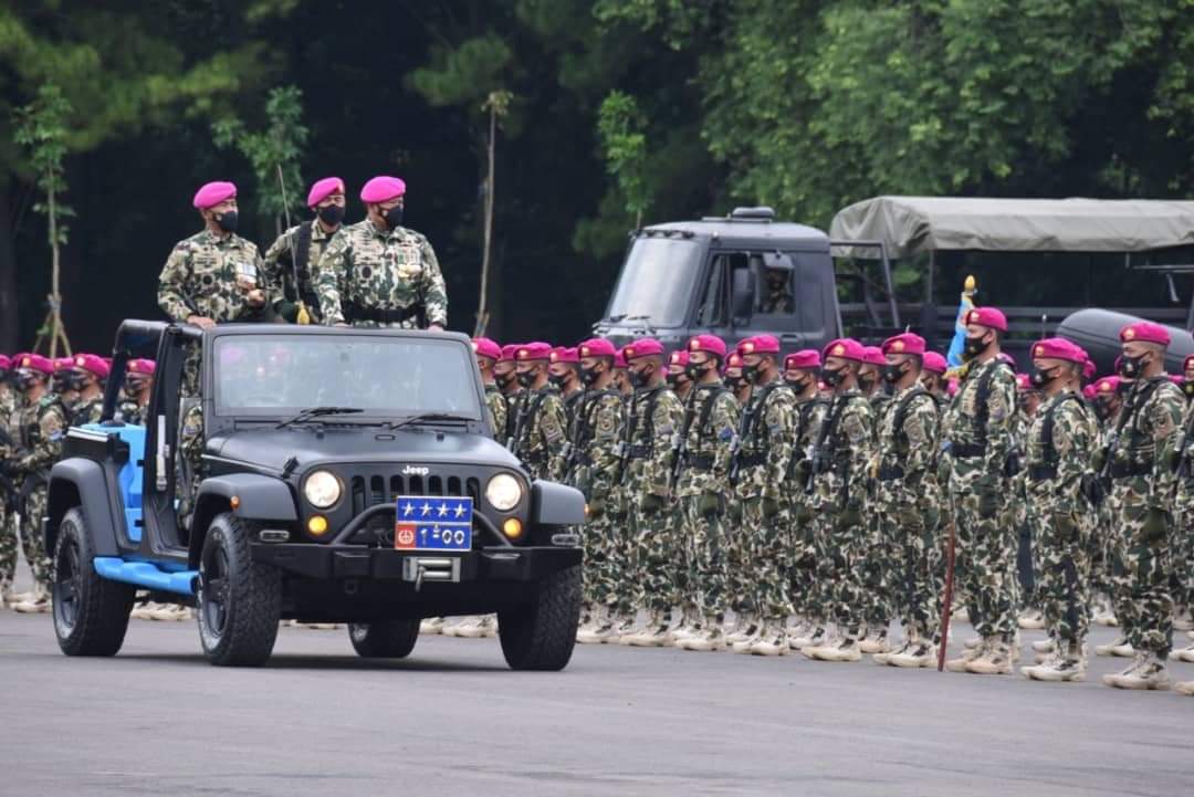 Danlantamal VIII Hadiri Peringatan HUT Ke-76 Korps Marinir