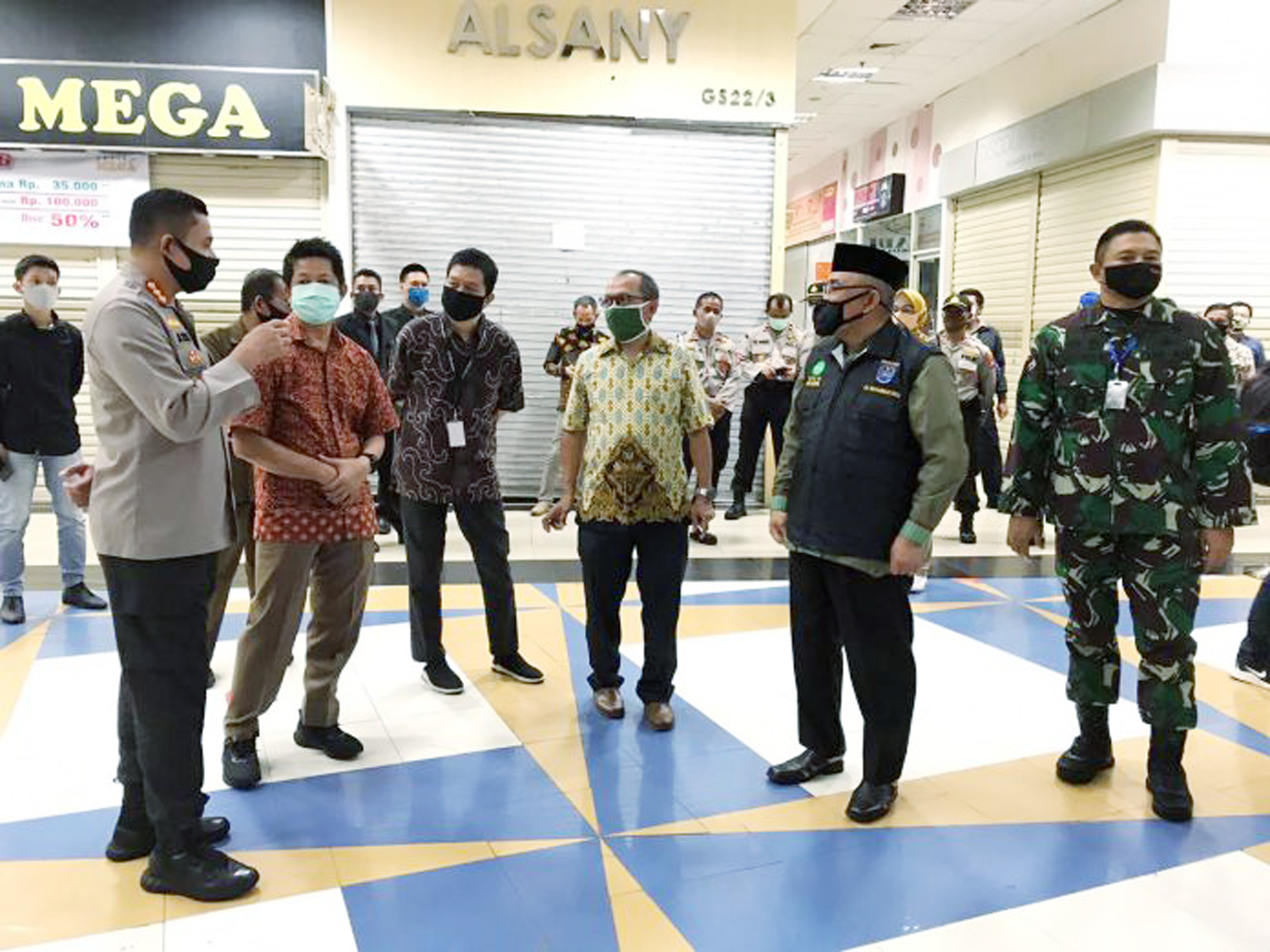 HL 1 - Pusat Perbelanjaan di Depok Bersiap Hadapi Adaptasi Kebiasan Baru