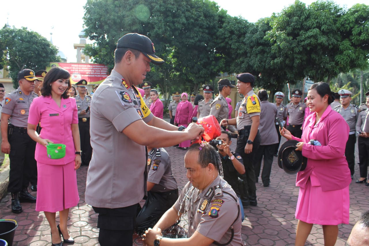 Polres Asahan Gelar Upacara Korps Raport Kenaikan Pangkat