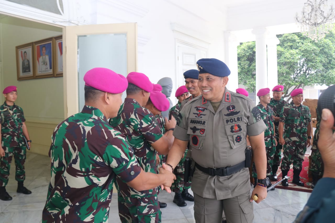 Kunjungan Kerja Dankor Brimob ke Markas Komando Korps Marinir