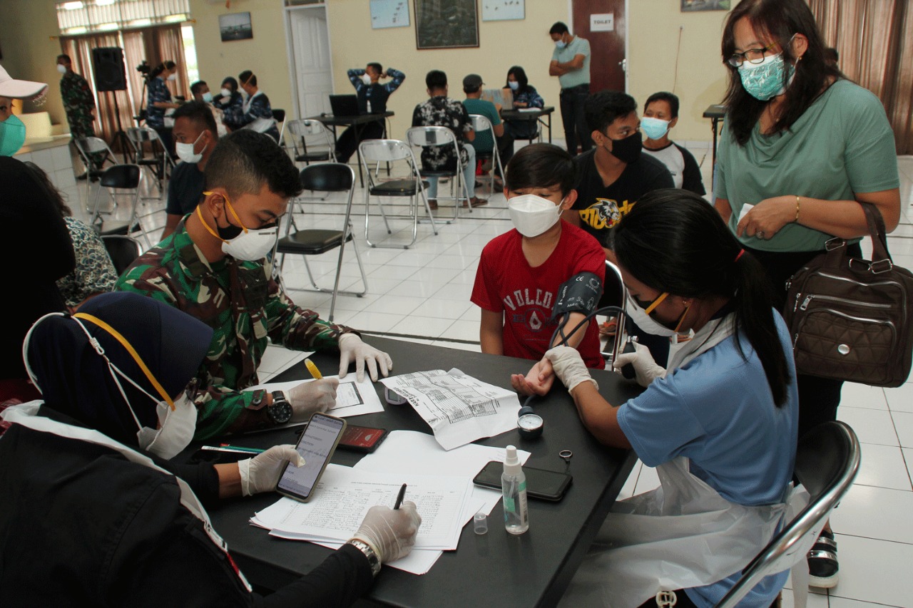 Tentara Langit Manado, Menyerbu!