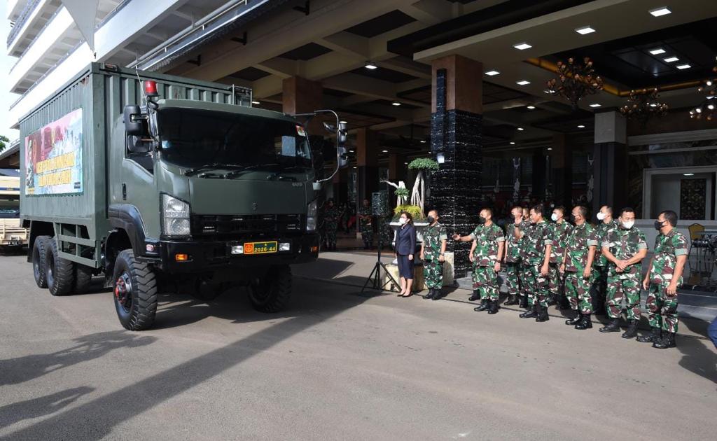 Peduli Kemanusiaan, Kasad Bantu Logistik Bencana Alam Gunung Semeru