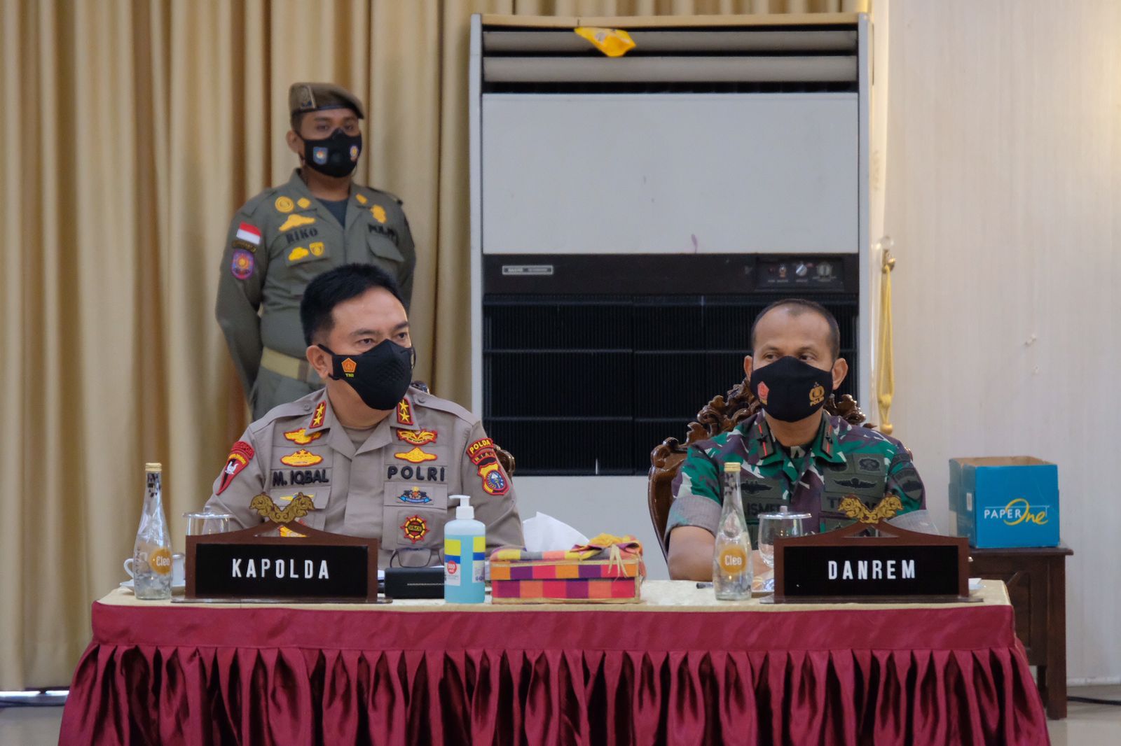 Coffe Morning Forkopimda, Kapolda Riau : Penanganan Covid Kewajiban Bersama, Perlu Dibentuk Satgas Vaksin Agar Jelas dan Terarah