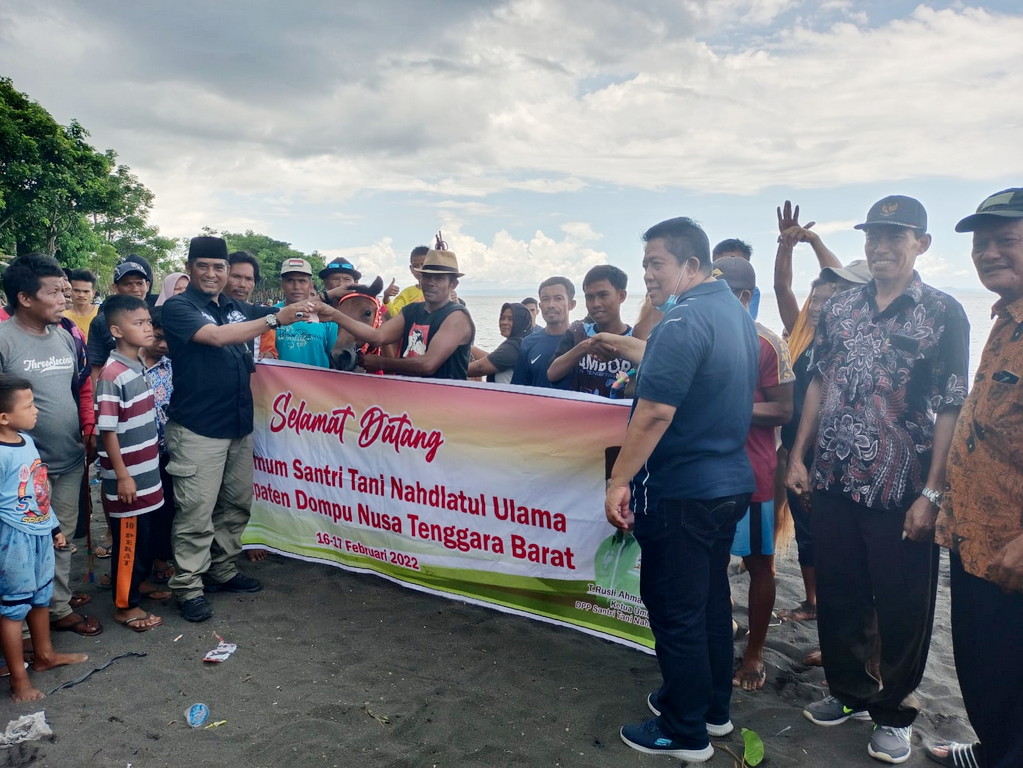 Presiden Resmikan Mandalika, Ketum DPP Santri Tani NU Resmikan Pacuan Kuda Tepi Pantai