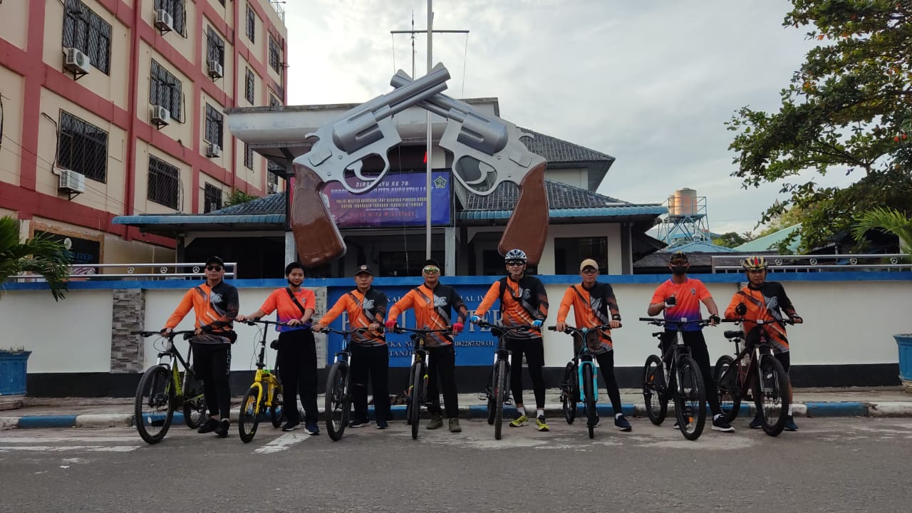 Jelang HUT Polisi Militer Angkatan Laut ke-76, POM Lantamal IV Selenggarakan Gowes Bareng