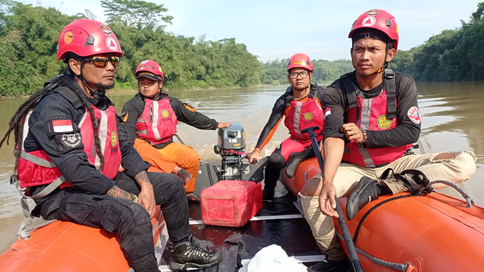 Hari Ketujuh, Tim SAR Gabungan, Hentikan Operasi SAR Pencarian Pemancing Yang Tenggelam di Sungai Kacangan