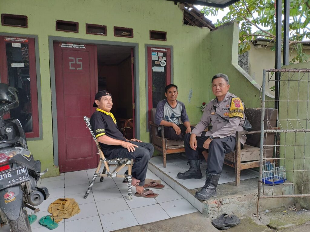Sambang Dialogis Warga Bhabin Kalijaga Polsek Seltim, Polres Ciko, Ajak Harkamtibmas