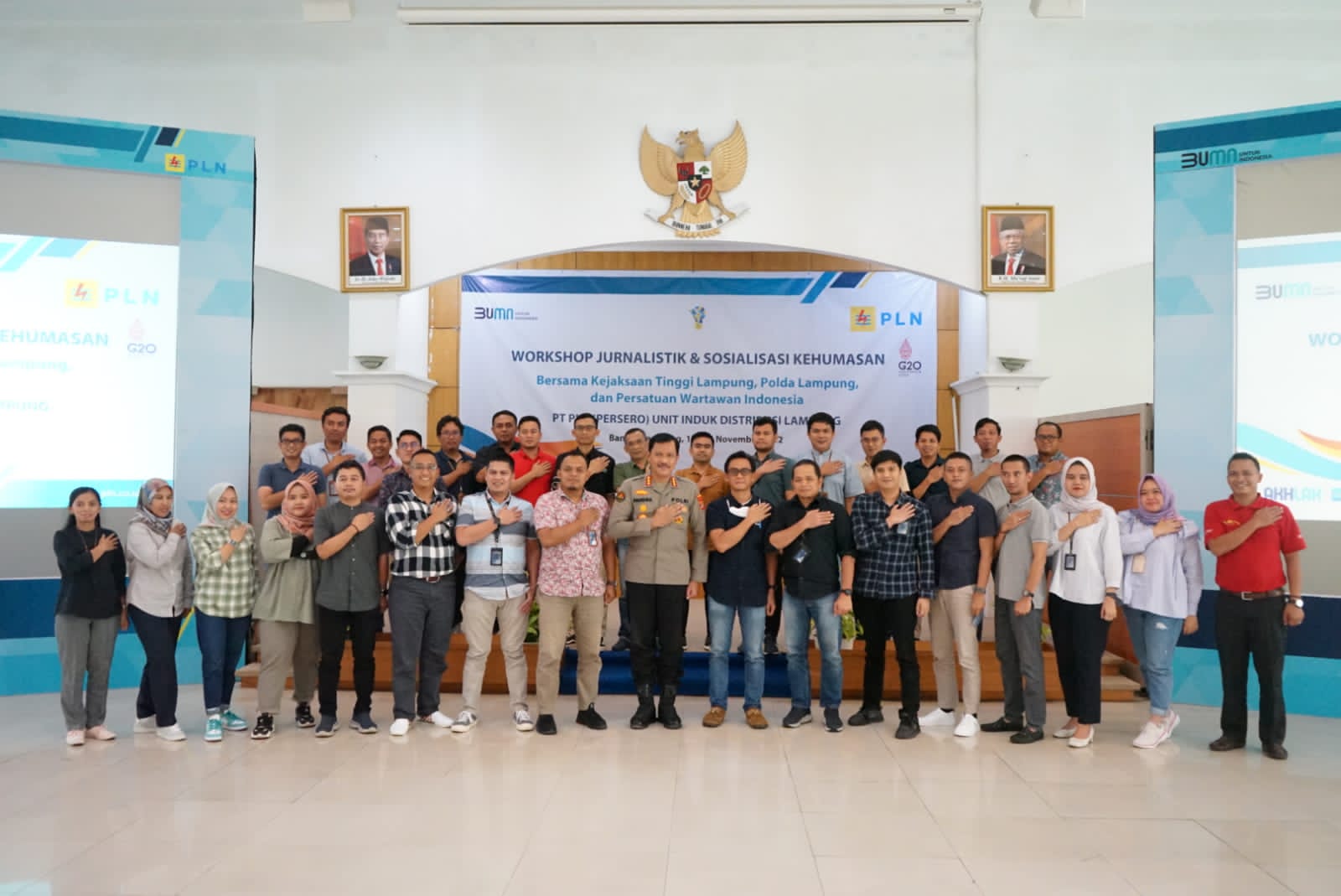 Kabid Humas Polda Lampung Menjadi Narasumber Workshop Jurnalistik dan Sosialisasi Kehumasan