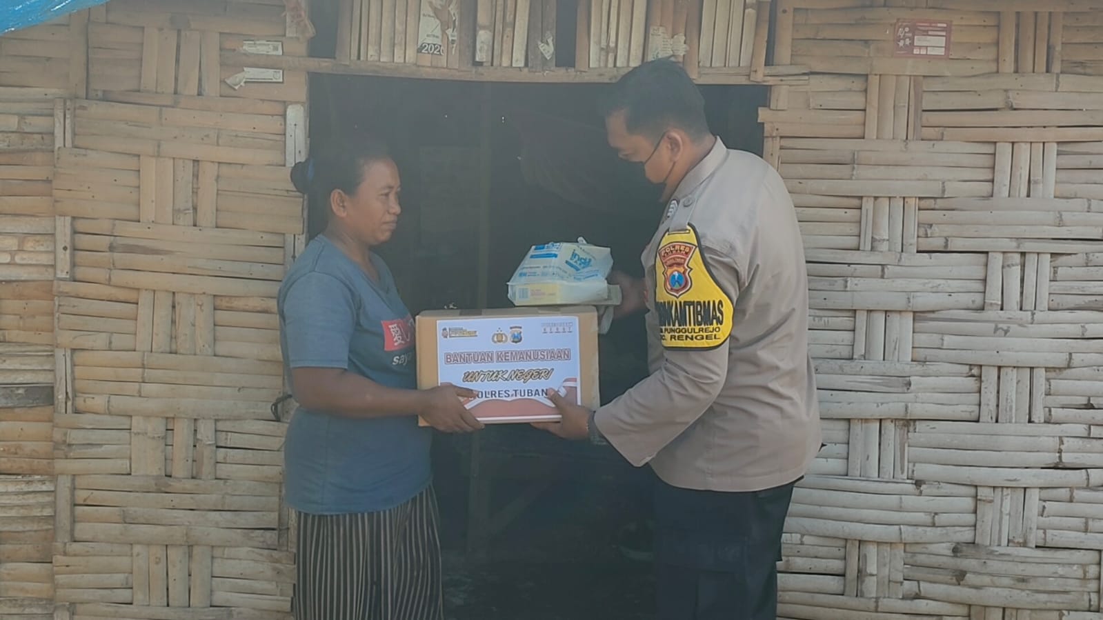 Polres Tuban Salurkan Bantuan Kemanusiaan Untuk Negeri