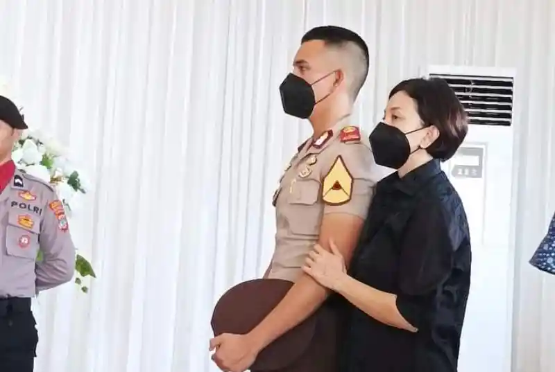 Jenazah AKBP Buddy A Towoliu disemayamkan di Rumah Duka di Kotamobagu, Sulut.