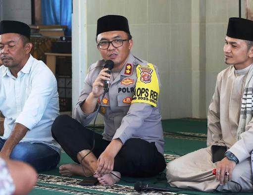 Jumat Curhat, Kapolres Aceh Timur Ajak Seluruh Elemen Bersama Menjaga Situasi Tetap Kondusif