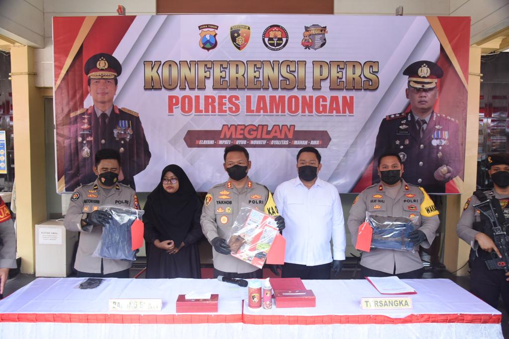 Polres Lamongan Berhasil Ungkap Misteri Kematian Seorang Pegawai Bank di Tempat Parkir RSUD dr.Soegiri
