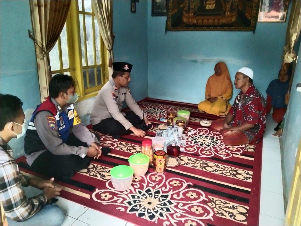 Ikhlas Terima Takdir,Keluarga Korban di Pasuruan Dukung Polisi Tuntaskan Tragedi Kanjuruhan