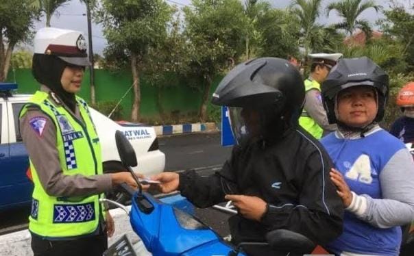 Polres Malang Tidak Lagi Menggunakan Tilang Manual Bagi Pelanggar Lalin