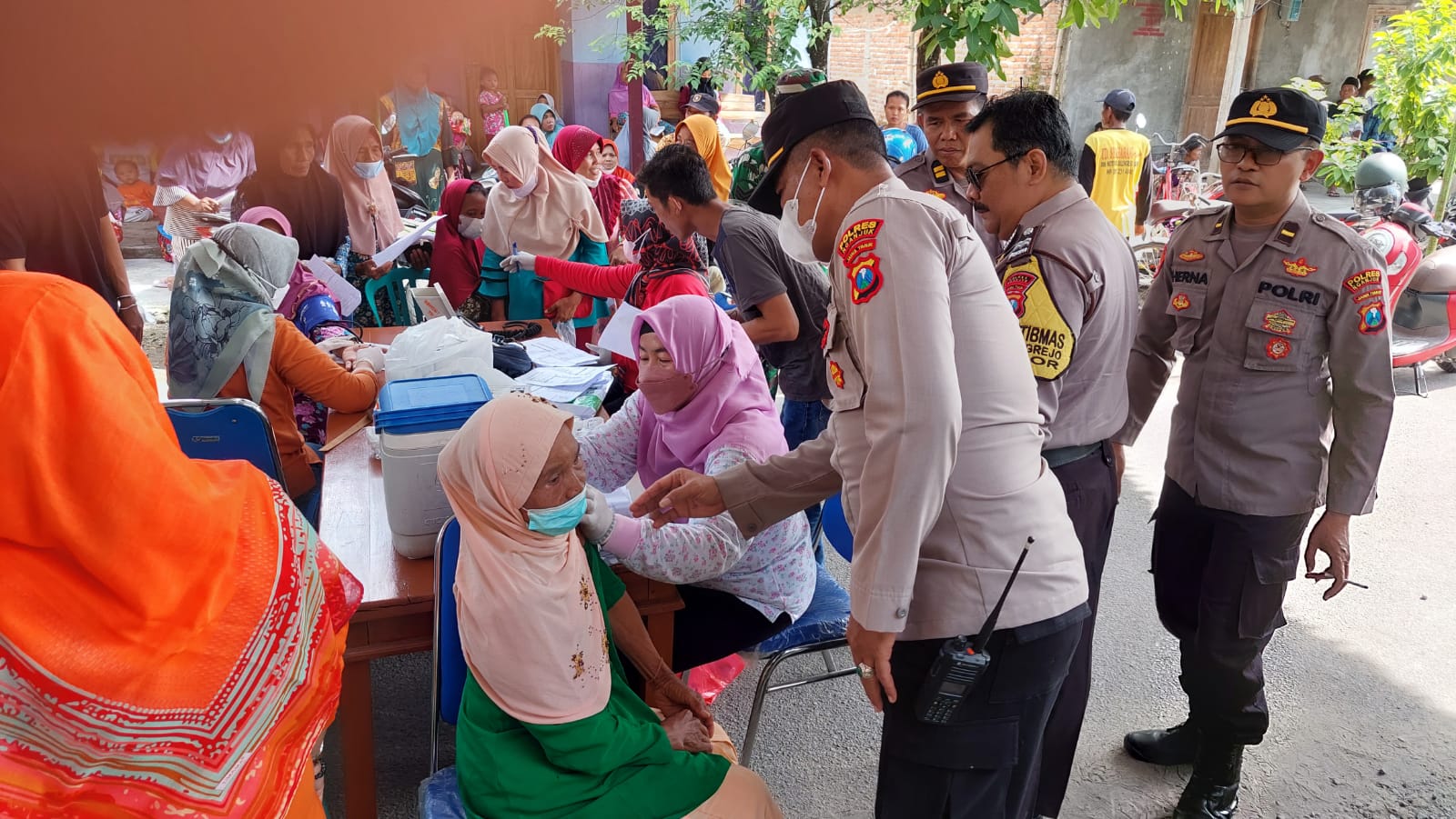 Gandeng Bidan Desa dan Urkes, Polres Nganjuk Buka Gerai VaksinCovid-19