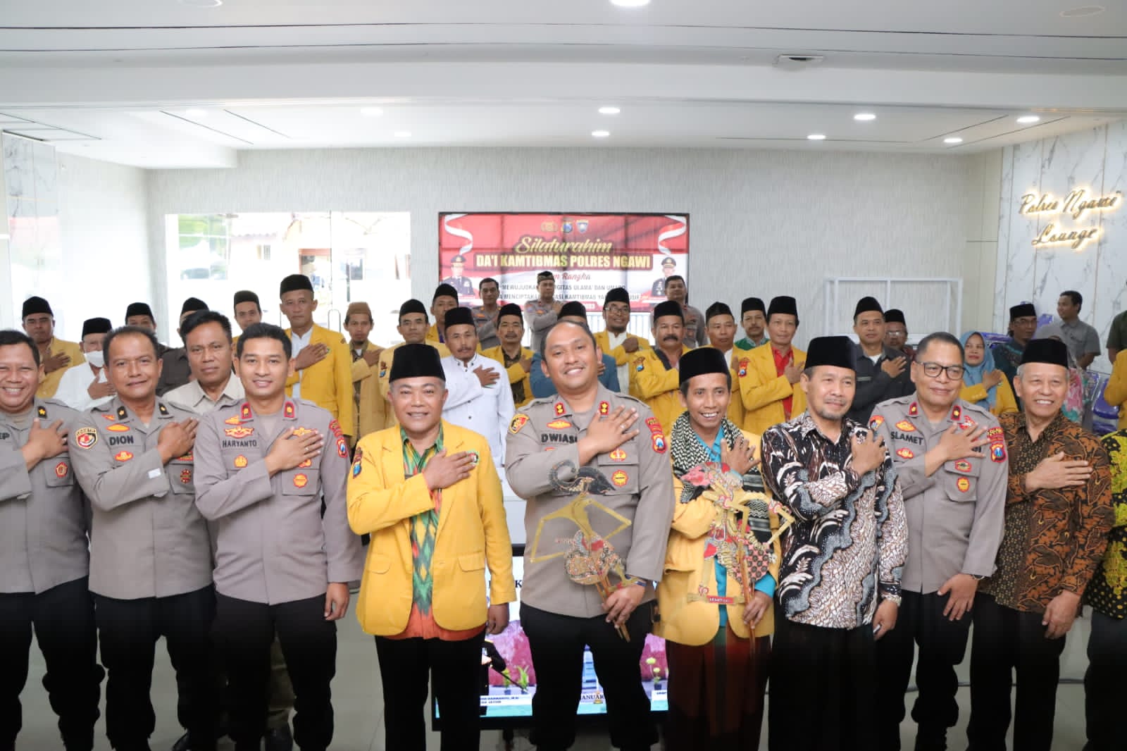 Jalin Silaturahmi, Kapolres Ngawi Ajak Da’i Jaga Kamtibmas