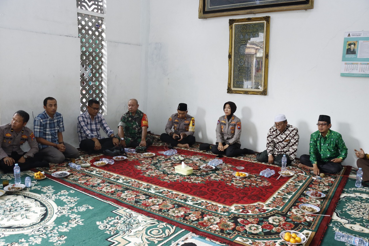 Awali Tugas Baru, Kapolres Tanjungperak Silaturahmi ke Para Tokoh Agama dan Ulama