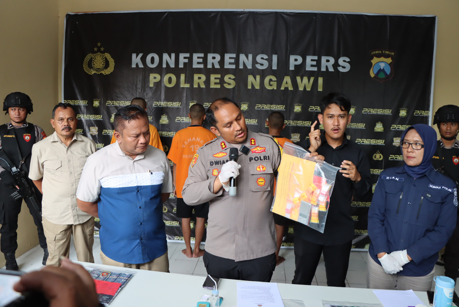 Polres Ngawi Amankan 8 Tersangka Kasus Narkoba