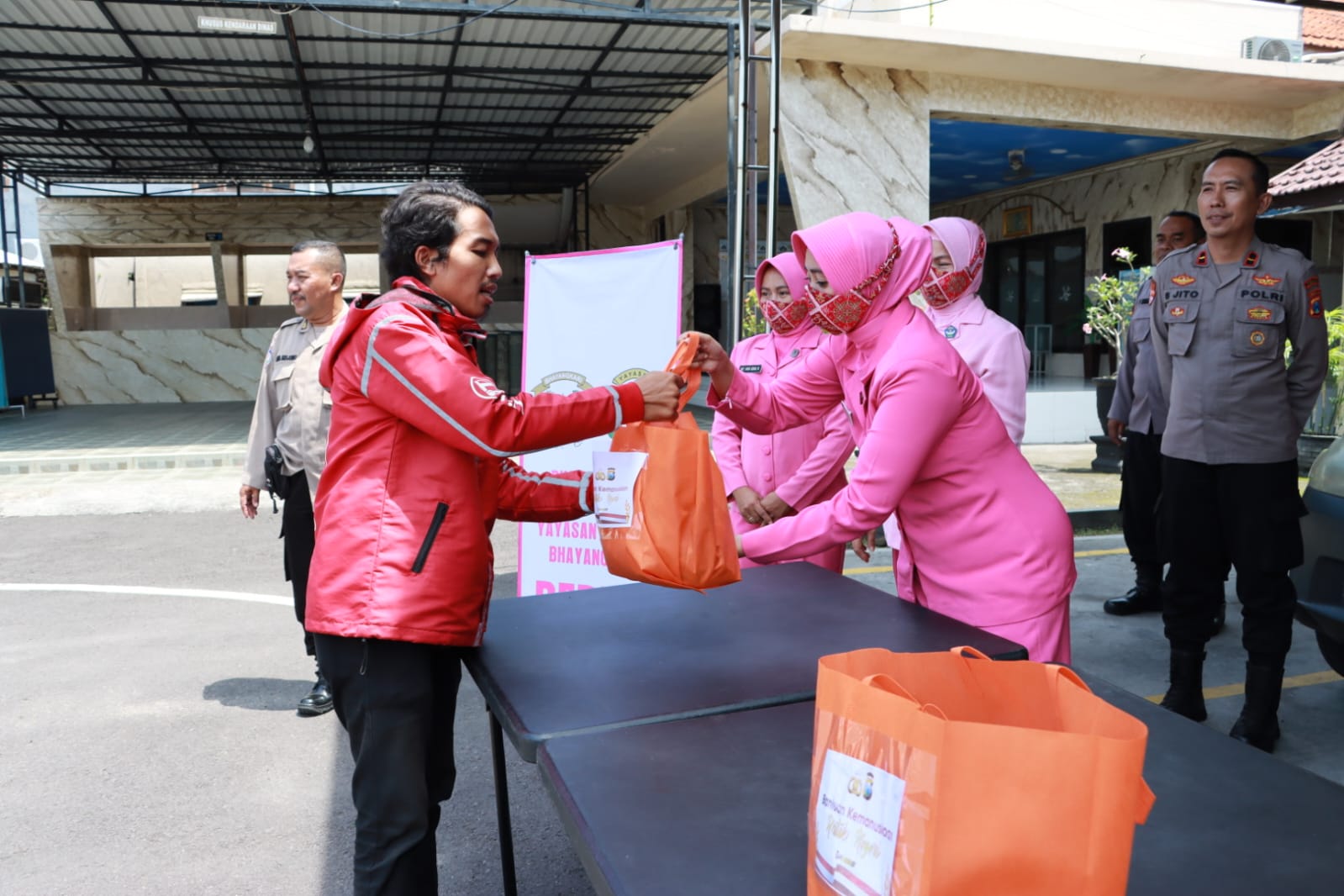 WhatsApp Image 2023-04-05 at 13.52.32