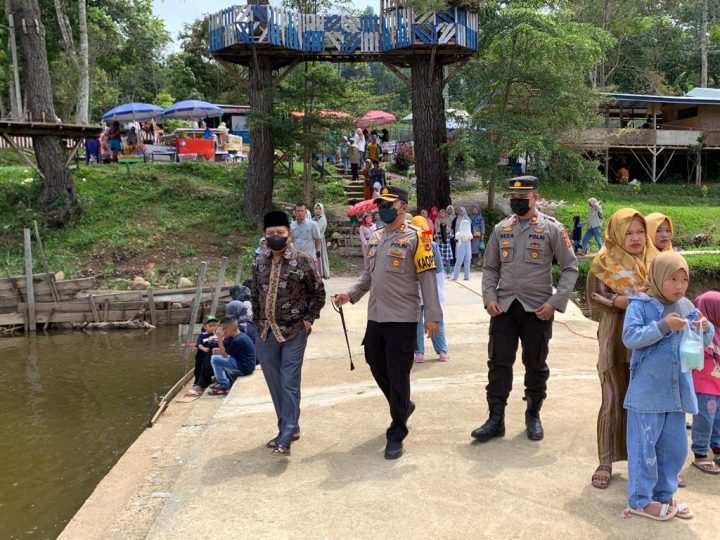 a81cecb09e363a331edccb8047930dcd886ab51b59df5da476b112028c6d0bbc.0