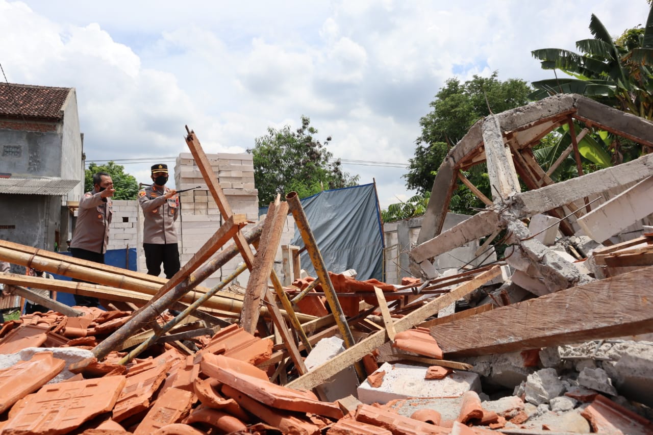 aa1848de-5a24-49f2-93bb-29cbcafee4cd