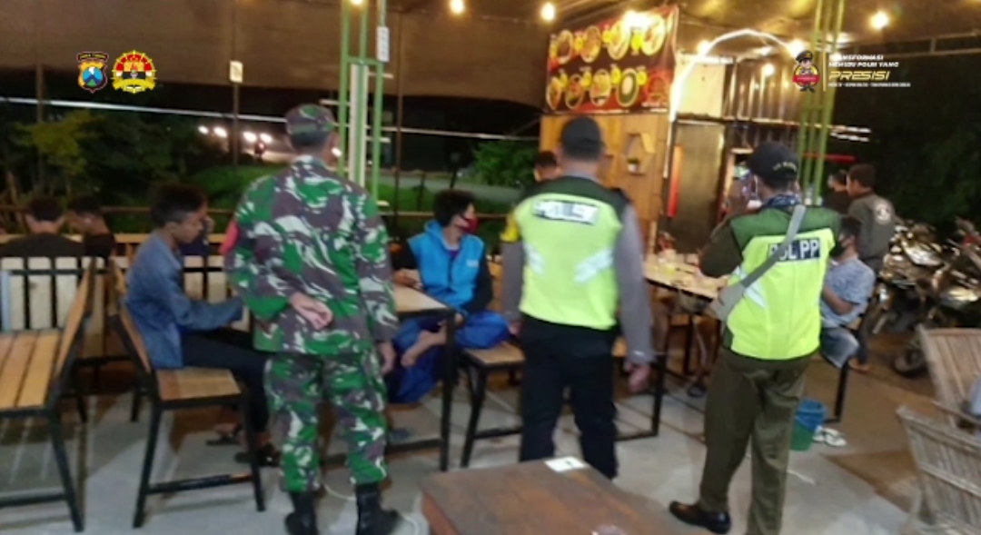 cc5e33b8-c3b3-46d4-ad1b-0477c0056187