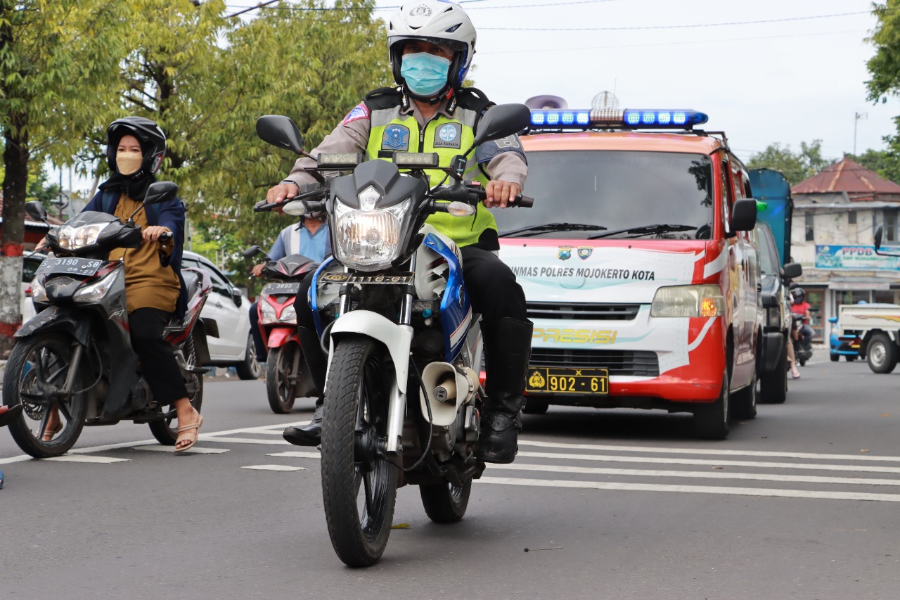 d14fc886-e1ca-4ba2-adb4-162937618b85