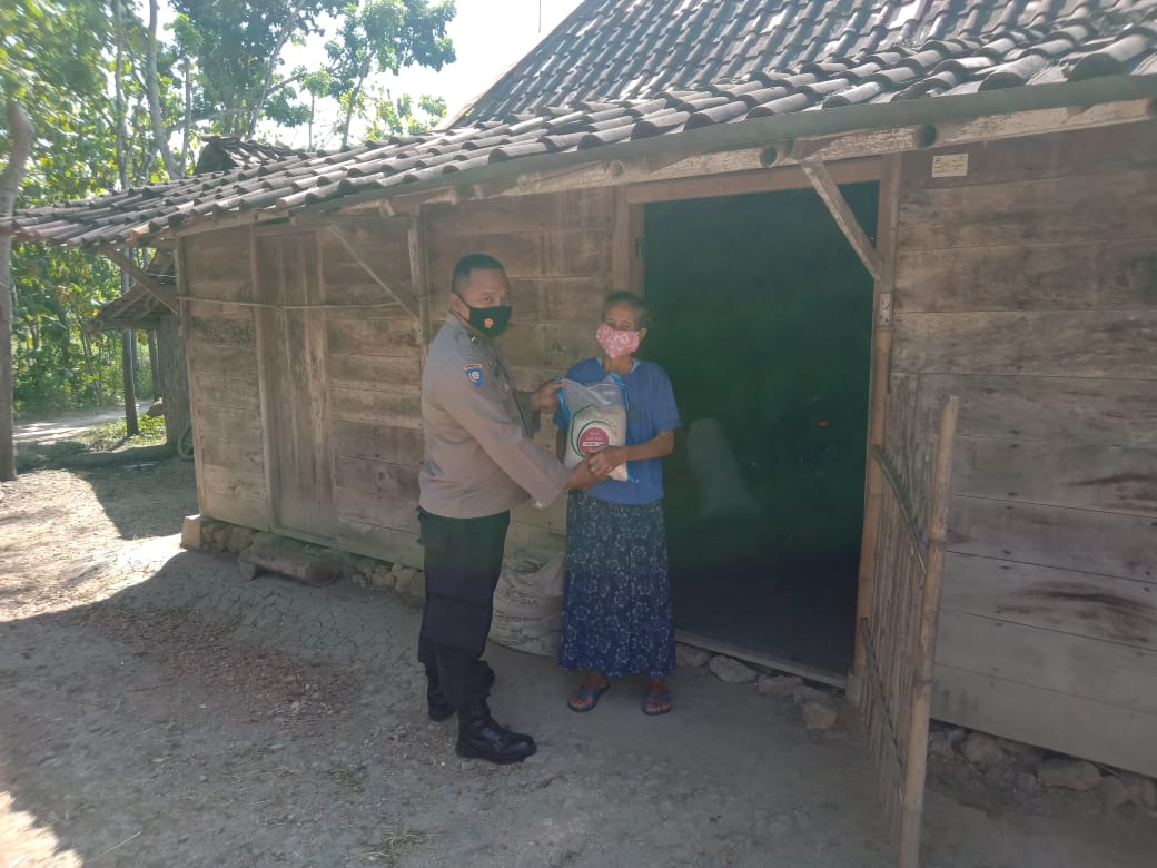 dc5e5824-b634-497c-8458-c834c36e40af