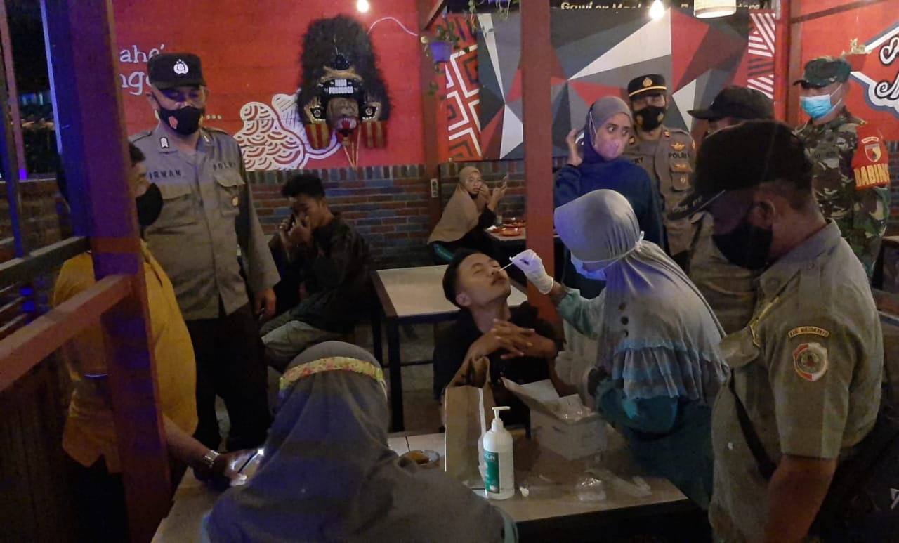 e01d74f1-776e-4941-bb44-54c422684e5d