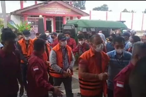 e20ced1272fb931d08e2c606e442bd12a05622ef5b0f79b068724296ebcf9bf2.0