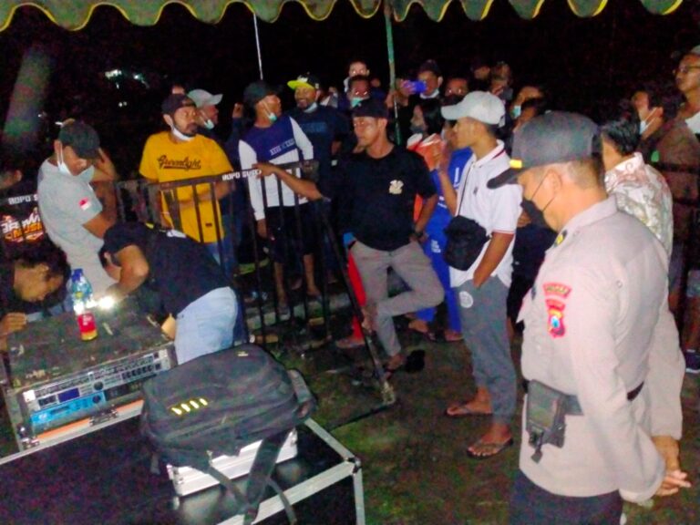 e2f18f2142d6e6c84520fe71fb12b550647c37b0217f035e998ded25d1a96d69.0