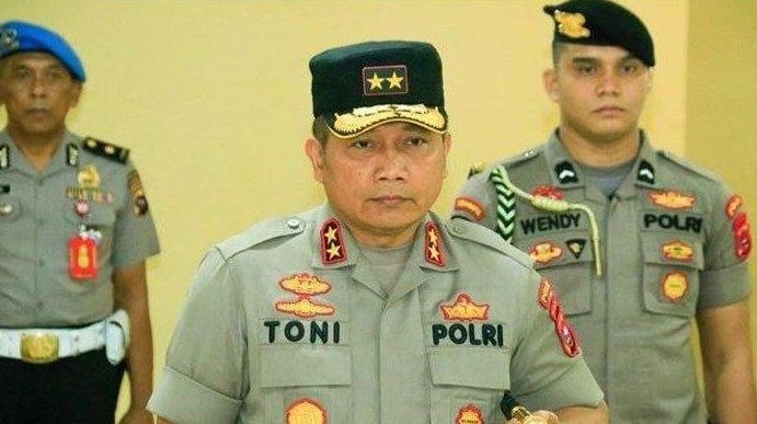 f14c2000281b377ca49f5b24286e059dff191a4395dea496473ea1dbe48c2cb4.0