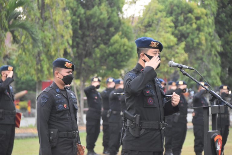 29 Personel Baru, Sat Brimob Polda Riau gelar Upacara pembukaan Bintradisi dan latihan dasar kemampuan
