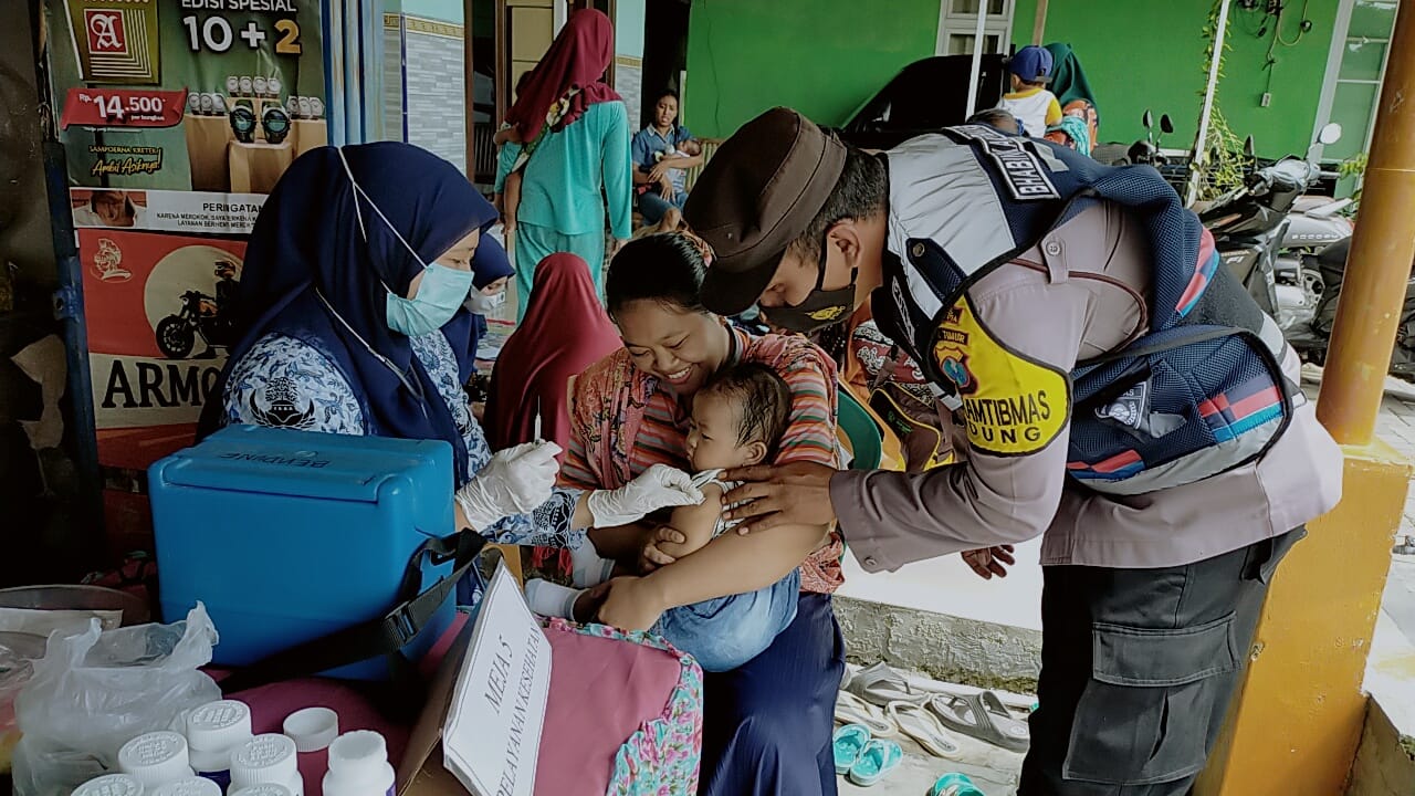 f8dadee9-5ba0-4d37-a7ca-b7c2dfb252f7