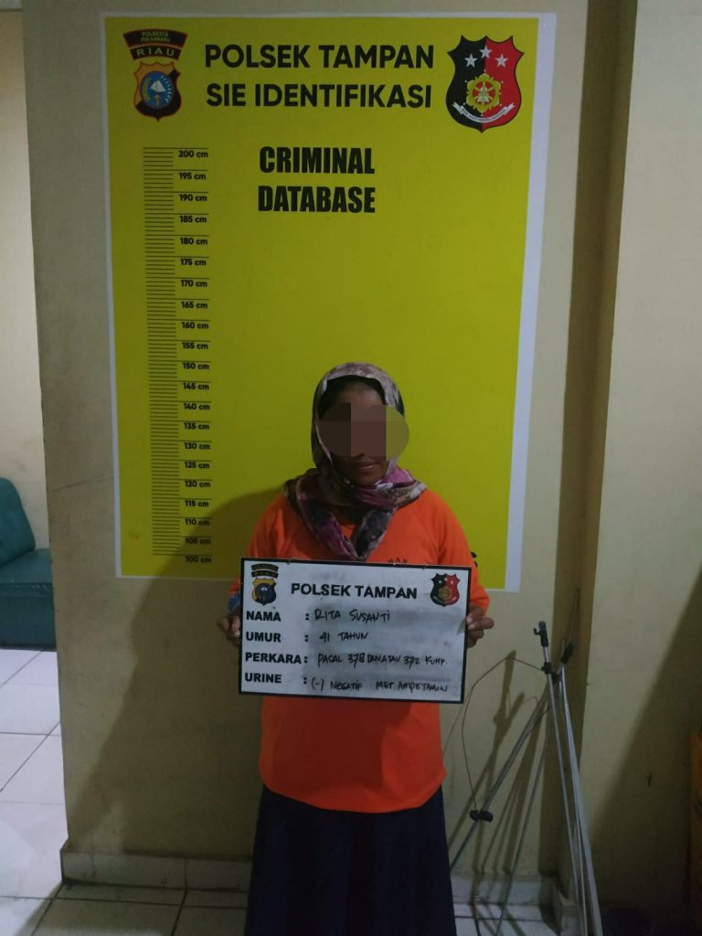 feec69392fb7c4b7975f92540af412ef71d4b7a4aac4a2ef190c2dbcac7f937e.0