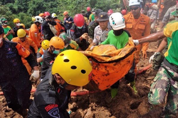 Satu Jenazah Kembali Ditemukan, Korban Meninggal Dunia Gempa Cianjur Menjadi 328 Orang