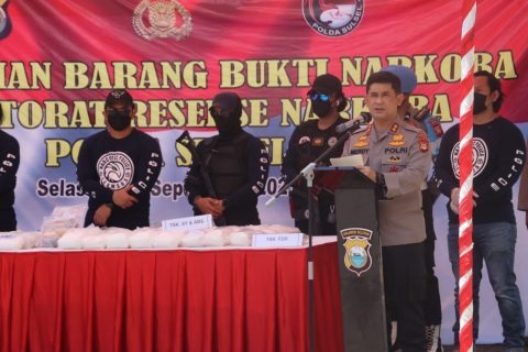 Kapolda Sulsel Musnahkan 74,9 Kg sabu dan Lebih 38 Ribu Butir Pil Ekstasi