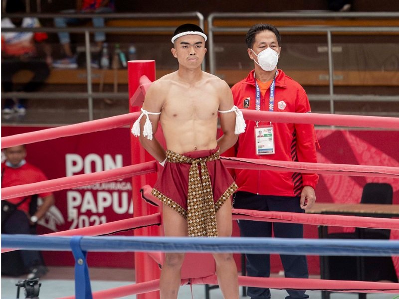 Mantab! Bek Muda Persija Jakarta Raih 2 Medali di PON XX Papua 2021 dari Cabor Muaythai
