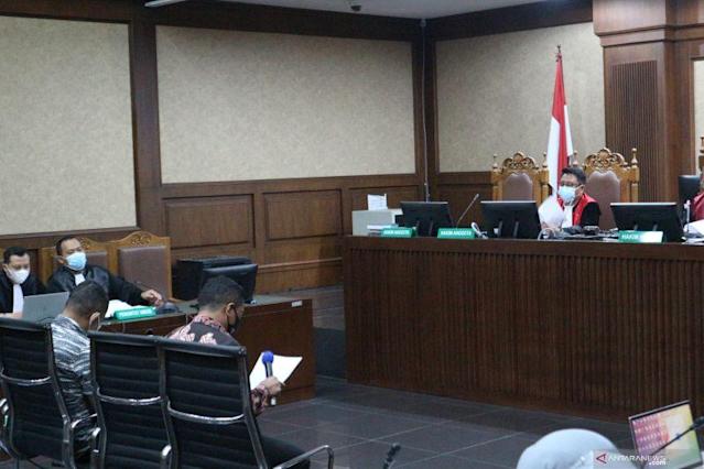 Mantan Penyidik KPK Stepanus Robin Akui Lakukan “Tipu-Tipu”