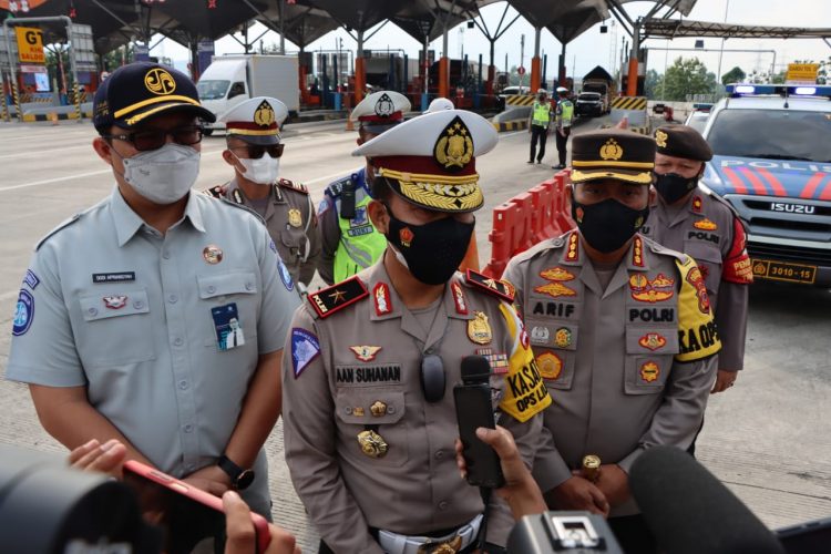 Jaga Situasi Kamtibmas, Kapolresta Cirebon Dampingi Kunjungan Dirgakum Korlantas Polri Terkait Pengamanan Natal dan Tahun Baru