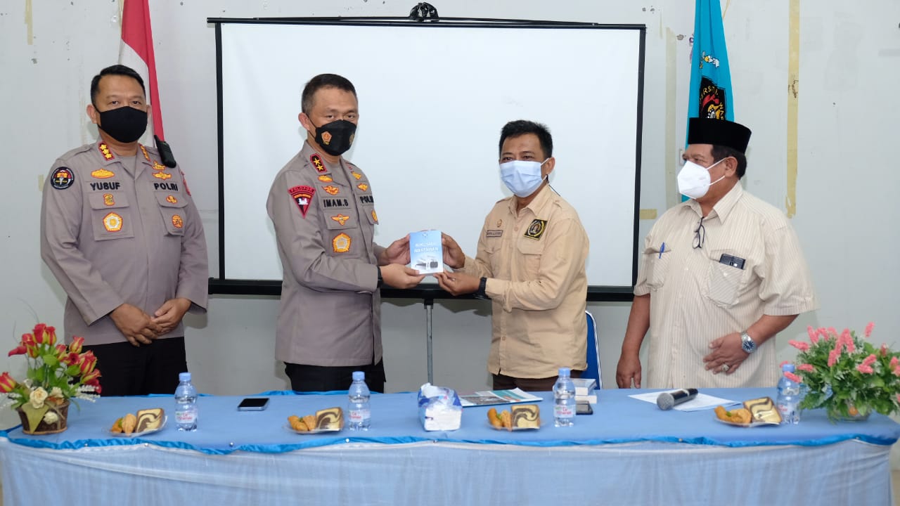 Erat Kemitraan, Kapolda Kaltim Jalin Silahturahmi Dengan Pengurus PWI Kaltim