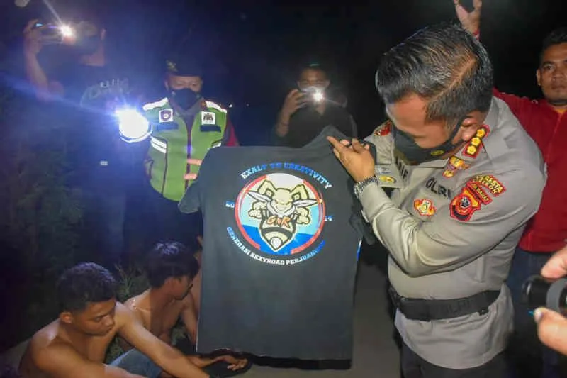 Polresta Cirebon Menangkap 44 Anggota Geng Motor